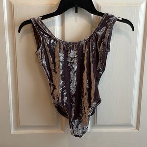 Luckyleo Velvet Leotard